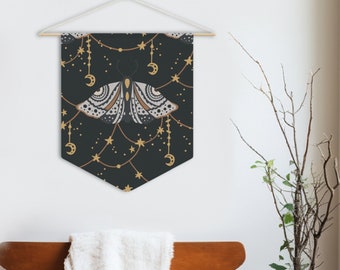 Motte Mond Sterne Wimpelkette - Boho Wanddeko - 45x54 cm