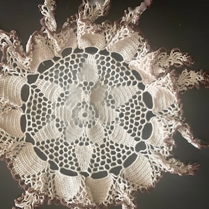 Vintage Doilies Crochet,Mother’s Day Gift,2 piece special doily set,Handmade crochet,Vintage Lace Crochet