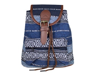 Ethno Rucksack Klein, Cityrucksack Daypack für Frauen und Mädchen, Indianer Festival Rucksack aus Südamerika, Blau