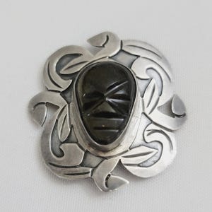 Vintage Mexico Hecho En Sterling Silver Carved Black Onyx Aztec Pendant