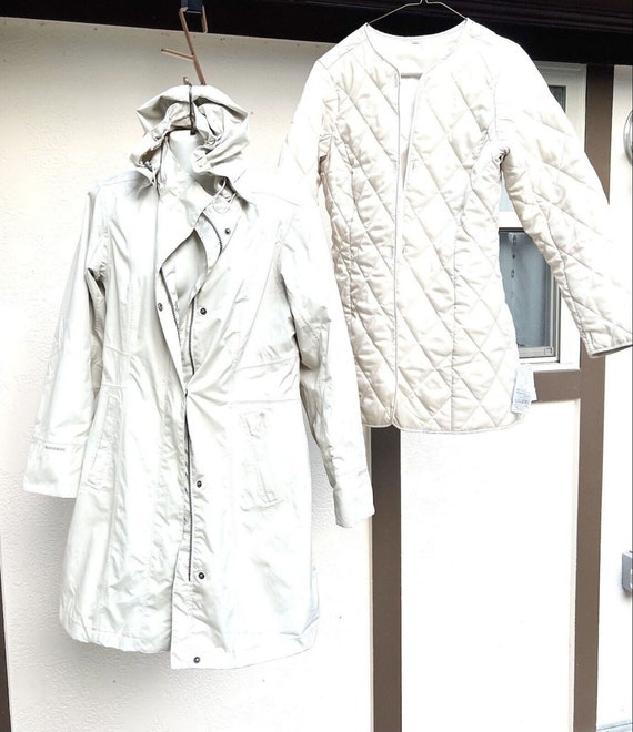Women's cloud cap deals lightweight rain jacket