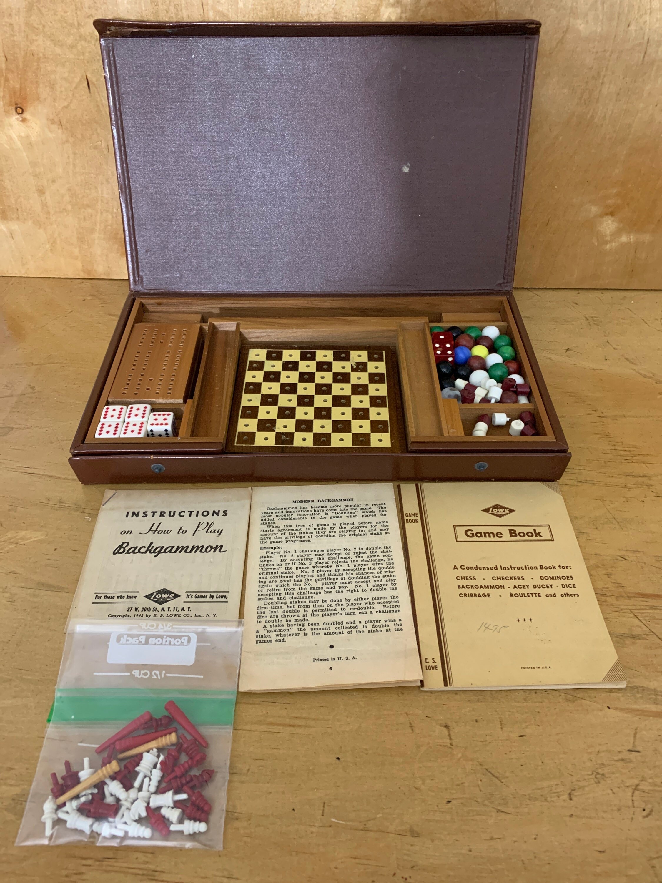 1941 ROULETTE by ES Lowe Company Original Box Made in USA 