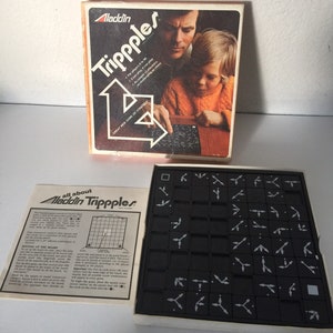 Vintage Aladdin Tripples juego de estrategia