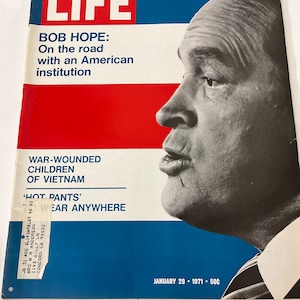 January 1971 LIFE Magazine Featuring Actor Comedian Bob Hope
