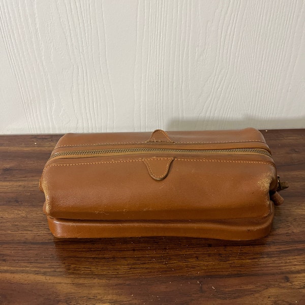 Vintage Prince Gardner Toiletry Bag Top Grain Cowhide