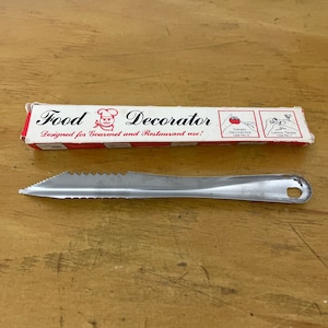 Quikut Food Decorator And Box Stainless Steel