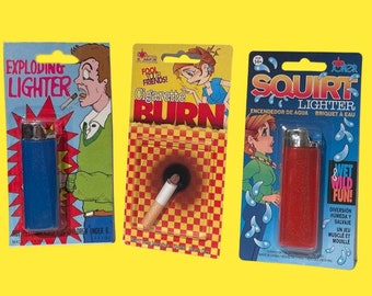 Vintage 3 Pack SMOKER JOKE SET Kit Fake Squirting Lighter Cigarette Burn  Exploding Bic Style Light Cig Prank Gag Joker Cigar Bar Gift Bang