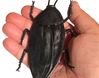Vintage JUMBO COCKROACH 6&quot; Giant Rubber Fake Bug Prank Joke Gag Funny Roach Halloween Prop Decoration Scary Creepy Gift Big Oversized Giant