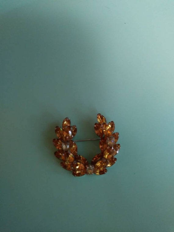 Vintage Amber Colored Rhinestone Brooch - image 5