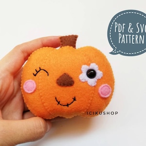 PDF, SVG : Cute Pumpkin Halloween Doll Ornament Pattern and Tutorial