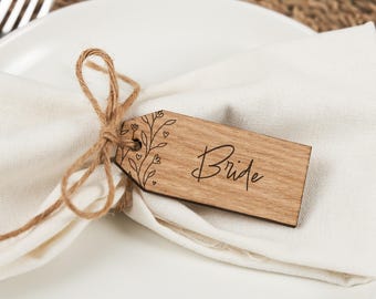 Personalised Wedding Place Names with hole | Wooden Name Tags | Custom Table Place Settings | Wedding Table Decor VA193