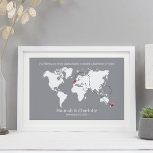 Cadeau de déménagement pour un ami | Impression de carte du monde personnalisée | Amitié longue distance ou cadeau de départ pour elle ou pour lui | VA111