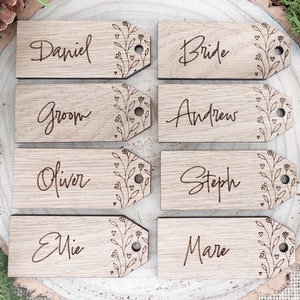Wooden table place names | Wedding floral tag place setting VA193