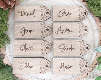 Wooden table place names | Wedding floral tag place setting VA193