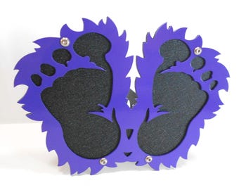 Sasquatch Feet Hitch Cover
