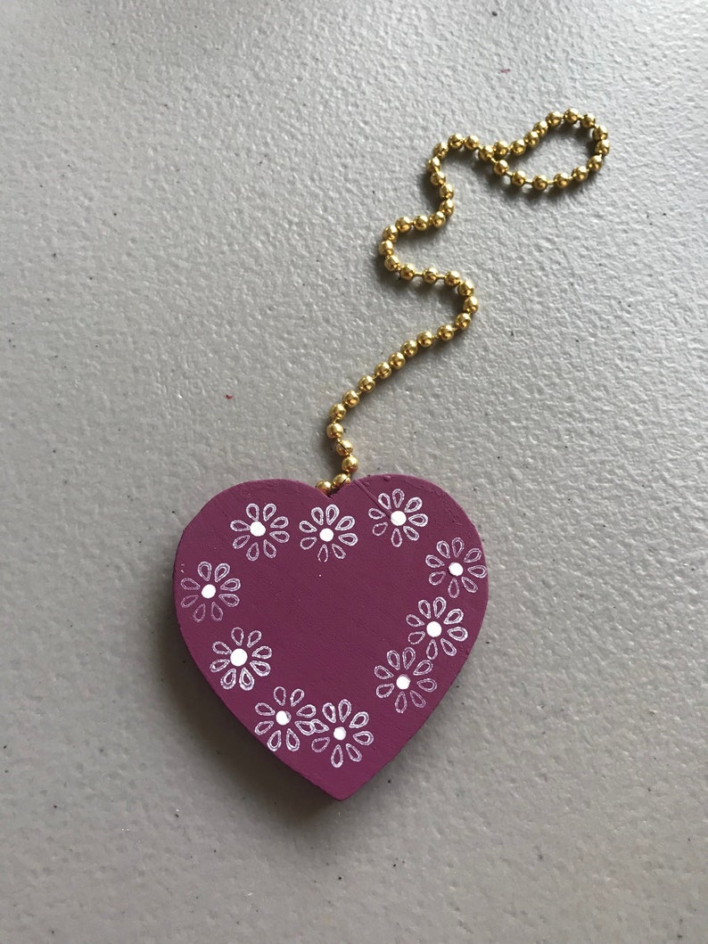 Mauve wooden heart ceiling fan pulllighting pull