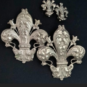 Antieke Victoriaanse fleur-de-lis-speldbrocheset