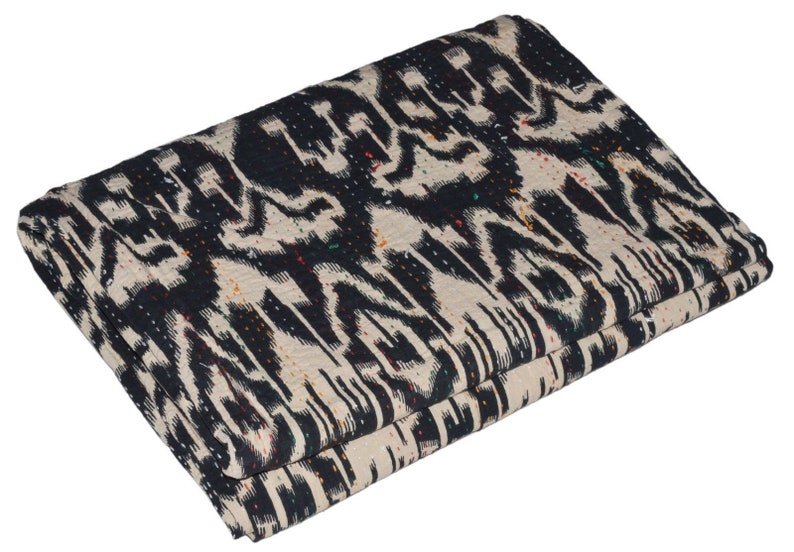 Black /& White Indian Throw Kantha Quilts Twin Reversible Cotton Handmade Coverlet Bohemian Ikat Comforter Coverlet Ethnic Floral Bed Cover