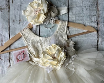 アイボリーレースのフラワーガールドレス：チュールチュチュ、ベビーパーティー衣装