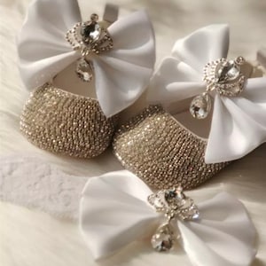 Baby girl shoes and headband set Custom rhinestones white baby shoes,Newborn Baby christenings shoes gift set afbeelding 2