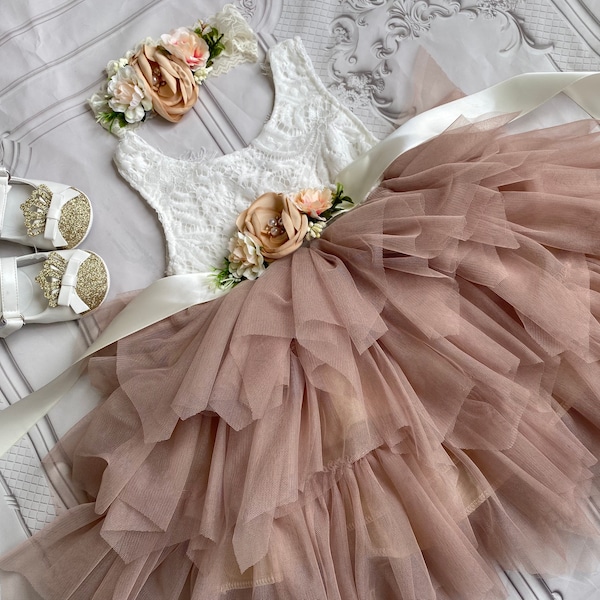 Khaki tan  flower girl dress,  Lace tulle dress , 1er Birthday dress,  toddler dress,tulle tutu flower girl dress,flower belt  sash