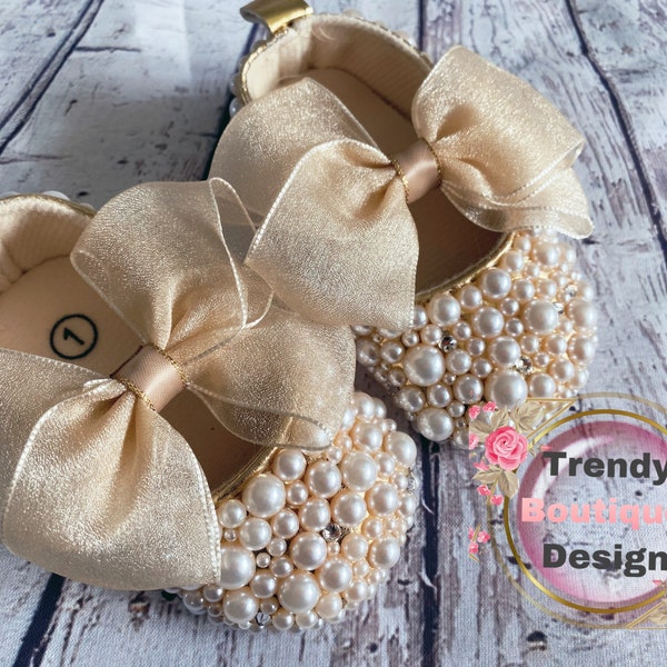 Gold pearls  shoes , baby girl shoes,crib shoes,1er birthday  party wedding, baby shoes rhinestones shoes baby girl gift.