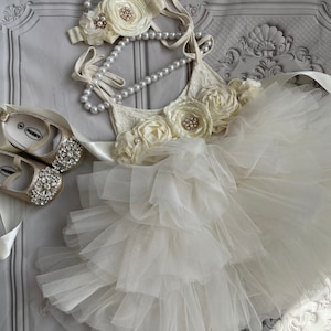 Flower girl Ivory dress, 1ers birthday dress, Lace top,Baby  toddler dress,tulle tutu flower girl dress, holiday dress