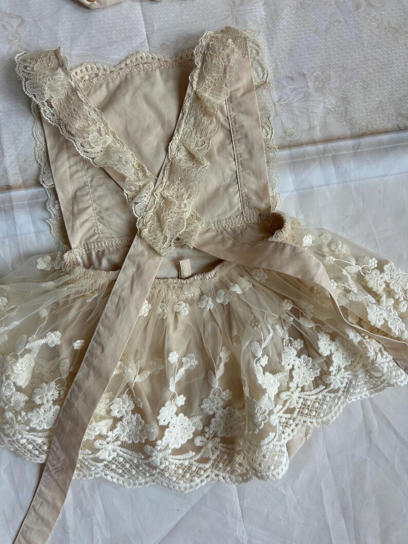 Vintage Lace Ruffle Romper: Newborn Photo Prop Outfit - Etsy