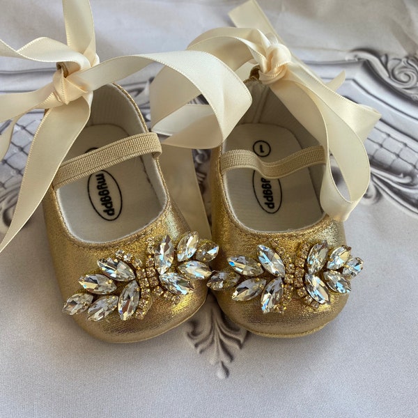 Baby girl shiny gold shoes,crib shoes,1er birthday party wedding,gold rhinestones girl shoes baby shower gift.