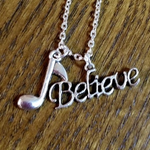 Believe zilveren ketting, muzieknoot sieraden, cadeau muziekleraar, zanger, niet stoppen met geloven, ketting Steve Perry, cadeau muzikant, zanger