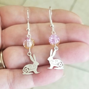 Cute Silver Bunny Earrings, Easter Bunny Earrings, Bunny Jewelry, Bunny Rabbits, Beaded Easter Earrings, Easter Earrings, Easter Jewelry