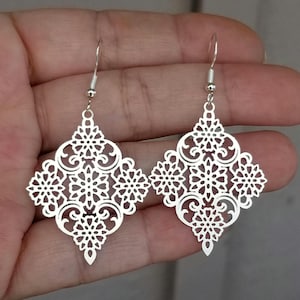 Silver Filigree Floral Earrings, Large Silver Dangle Earrings, Lacey Filigree Earrings, Floral Filigree Drop Earrings, Bohemian. Bali