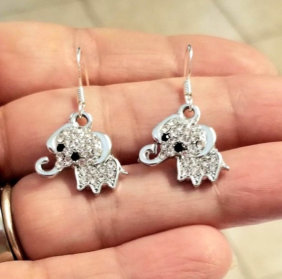Orecchini A Bottone In Argento 925 Con Coniglietto – Design Esclusivo Katy Craig, 9x11 Mm, In Confezione Regalo