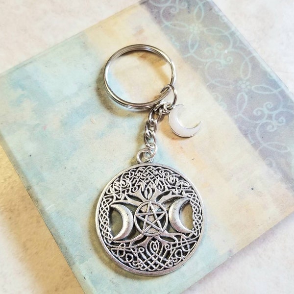 Pentagram Moon Keychain, Pentagram Key Ring, Crescent Moon, Wiccan Jewelry, Pagan, Wicca, Celtic, Triple Moon Goddess, Witch, Amulet