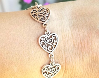 Silver Filigree Heart Charm Bracelet, Heart Bracelet for Women, Scroll Heart Bracelet, Heart Jewelry, Mother's Day Gift for Her