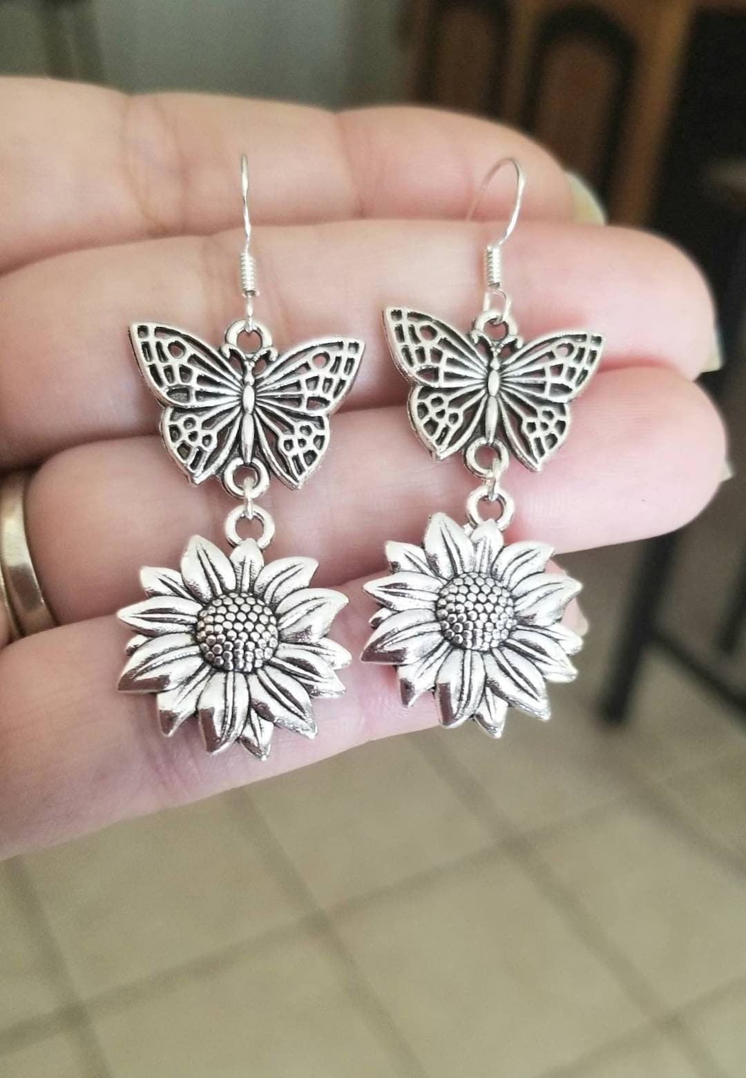 Sunflower Earrings main image 1