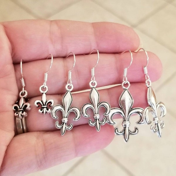 Sterling Silver Fleur de Lis Earrings, Fleur de Lis Jewelry, Silver Dangle Earrings, Womens Earrings, French Flower Earrings, Mardi Gras