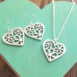 Silver Daisy Heart Jewelry Set, Floral Necklace & Earrings, Bohemian Jewelry, Boho Style