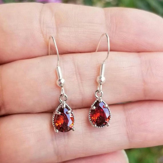 Orecchini a forma di coniglio, in argento Sterling 925, a forma