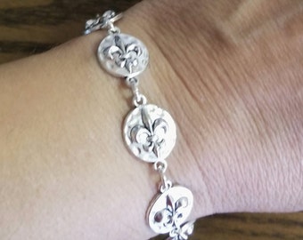 Fleur-de-Lis Bracelet, Silver Bracelet, Fleur de Lis Jewelry, France, Paris, Womens Bracelet, Fleur-de-Lis Charm Bracelet, Gifts for Her
