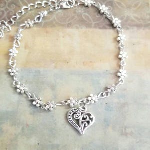 Silver Daisy Bracelet, Silver Bracelet, Flower Bracelet, Silver Heart Bracelet, Womens Bracelet, Valentines Day Jewelry, Heart Jewelry, Boho