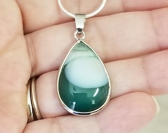 グリーン ホワイト ストライプ オニキス アゲート ネックレス