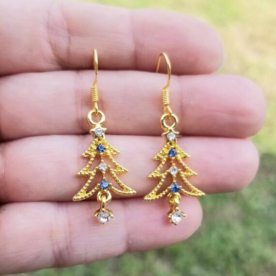 Orecchini A Forma Di Albero Di Natale In Cristallo – Eleganti Pendenti Per Donne, Colore Oro Multicolore, Gioielli A Tema Festivo Per Feste E Vacanze, Dimensioni 4,3x3,8 Cm