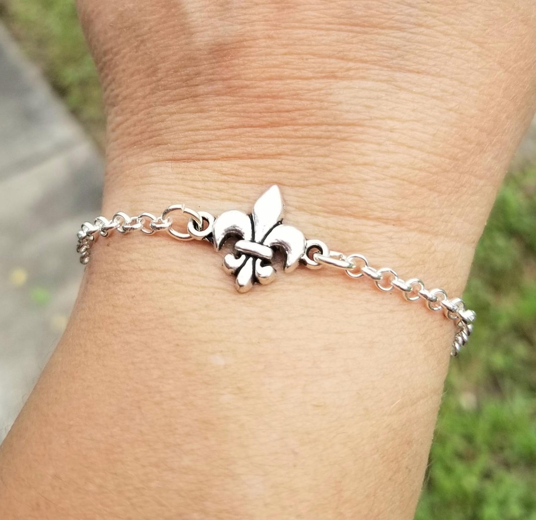 【希少】フルール・ド・リスモチーフ ブレスレット 希少】フルール・ド・リスモチーフ ブレスレット