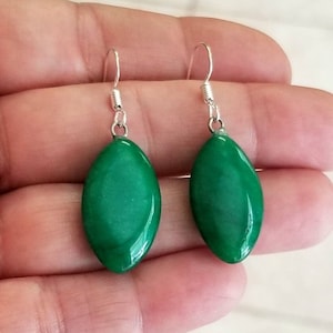 Sterling Silver Jade Earrings, Malaysia Jade Earrings, Jade Dangle Earrings, Womens Earrings, Jade Jewelry, Green Gemstones, Green Earrings