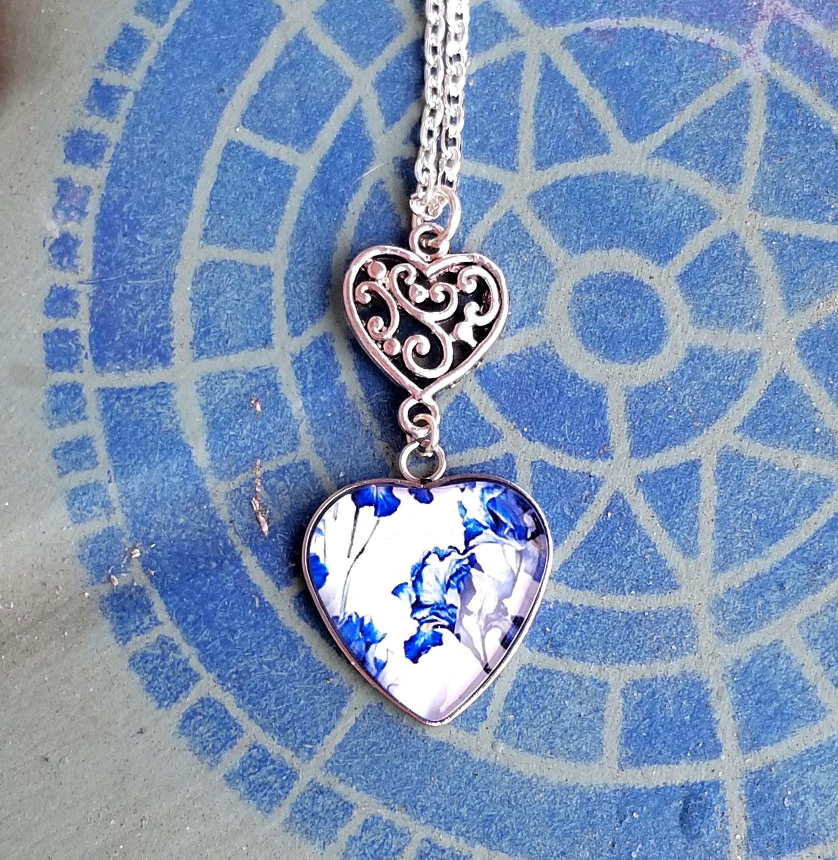 Iris Long Blue Heart Pendant Necklace main image 1