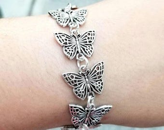 Silver Ladybug Bracelet, Crystal Ladybug Charm Bracelet  display picture 3