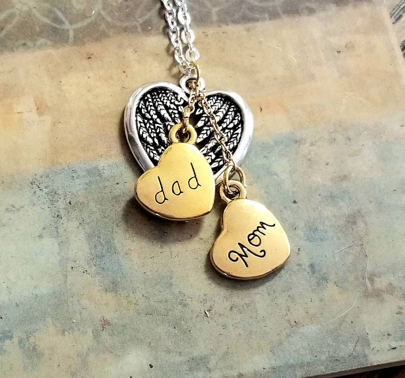 Mom dad love locket deals