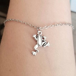 Silver FROG Anklet, Charm Anklet, Women&#39;s Anklet, Frog Jewelry, Frog Gift, Frog Charm, Toad, Silver Frog Ankle Bracelet, Frogs, Chain Anklet