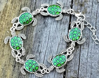 Pulsera de acero inoxidable con esmalte verde y diseño de tortuga, pulsera con dije de tortuga, joyería de tortuga, tortugas, playa, océano, tortugas marinas, tortuga terrestre
